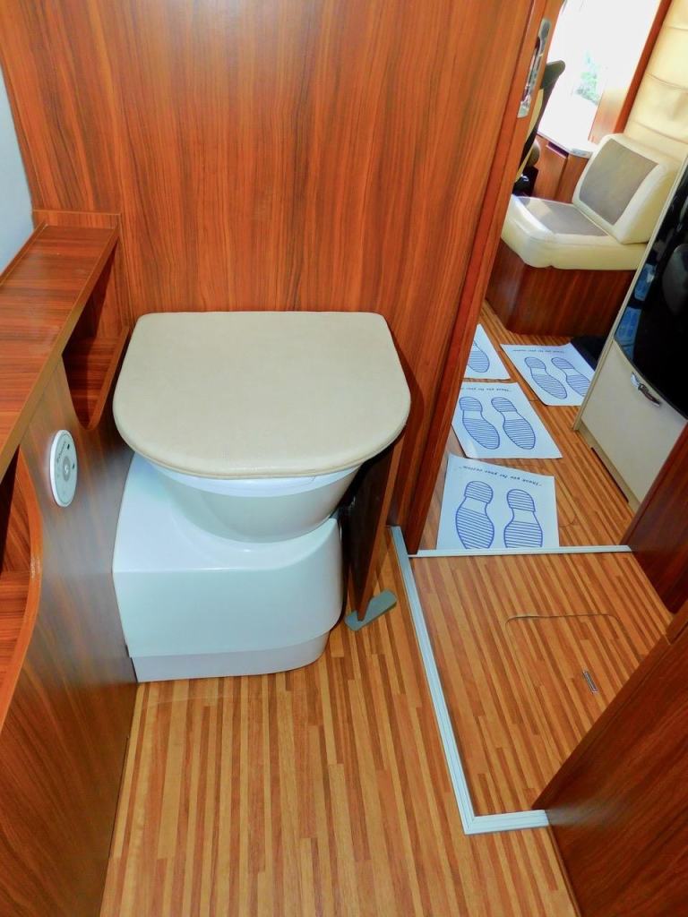 Adria Sonic Supreme i710 SBC 4 Berth with 2 x DOUBLE BEDS Motorhome for Sale