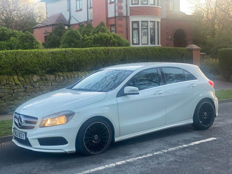 2014 MERCEDES A180 CDI AMG LINE