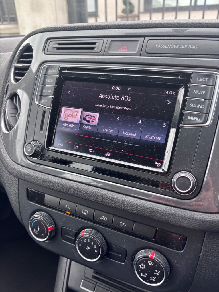 Volkswagen, TIGUAN, Estate, 2016, Manual, 1968 (cc), 5 doors