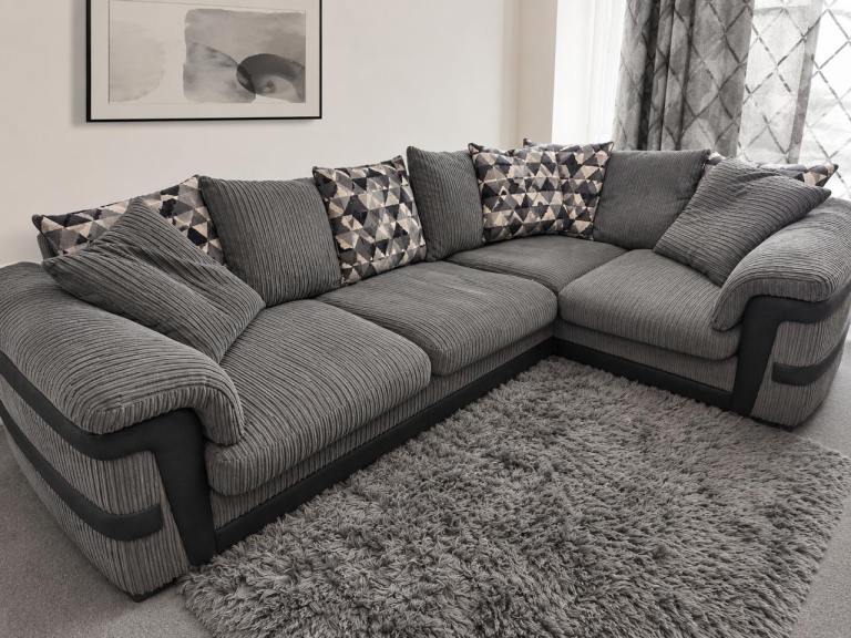 L shaped Sofa available with cash on delivery 