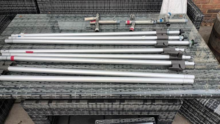 Caravan alloy awning poles