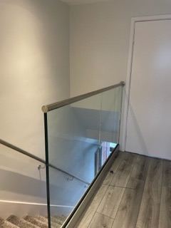 2 Bedroom First Floor Maisonette (Walking Distance to Uxbridge Town Center)