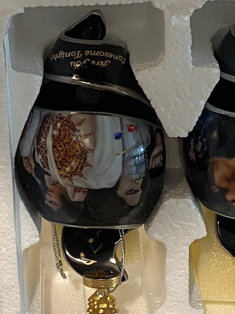 V.RARE: Elvis Ceramic Baubles *MINT BOXED COA NUMBERED* SET 2 of 4