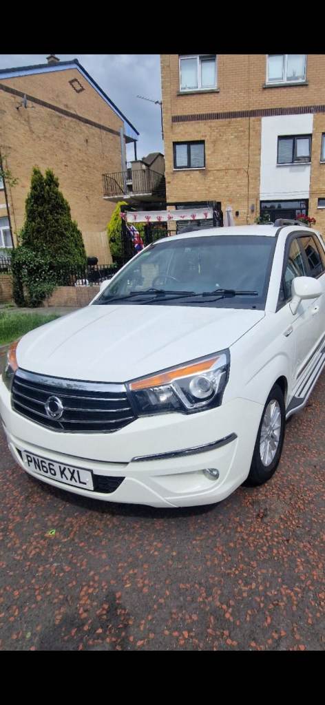 Ssangyong, TURISMO, MPV, 2016, Other, 2157 (cc), 5 doors