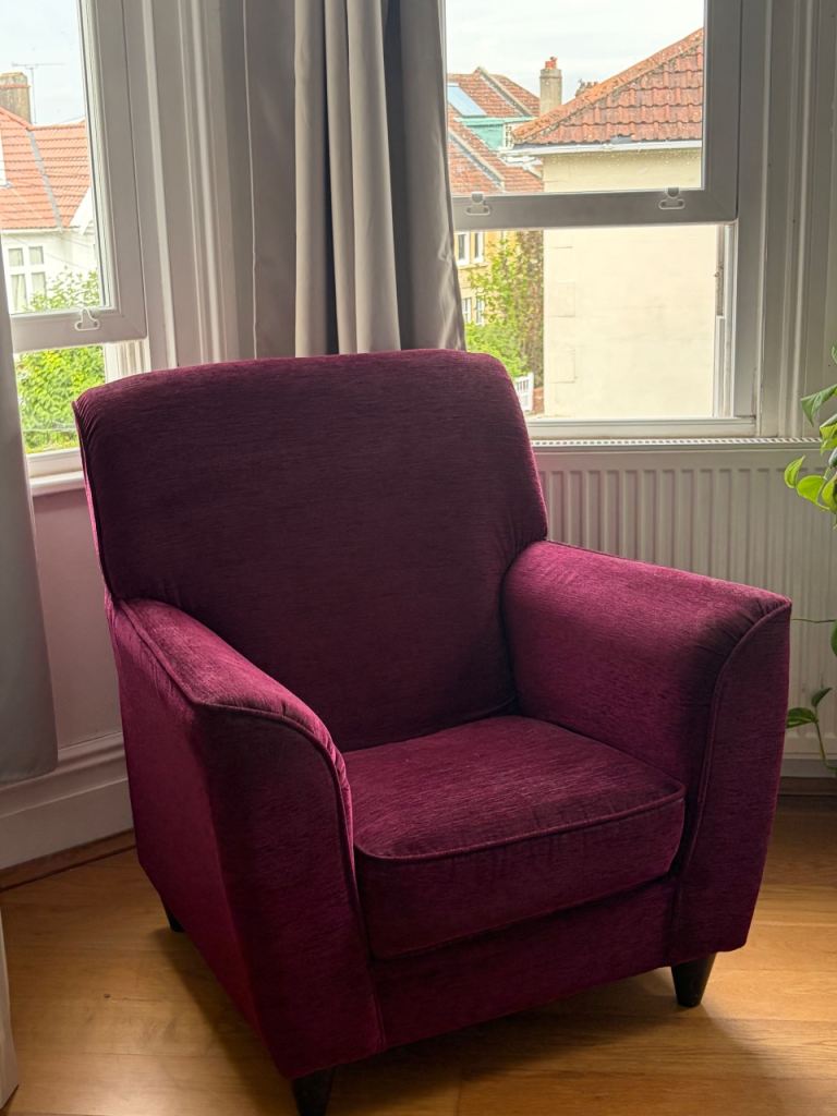 Lovely Burgundy/Purple Fabric Armchair – Good Condition