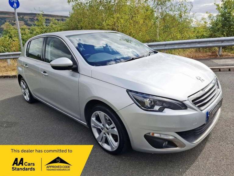 2016 Peugeot 308 1.2 PureTech Allure Hatchback 5dr Petrol Manual Euro 6 (s/s) (130 ps) Hatchback ...