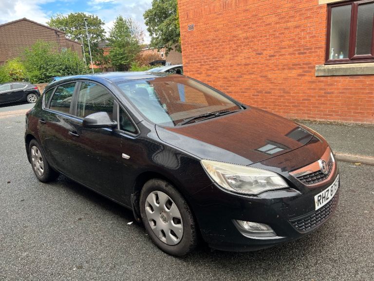 Vauxhall, ASTRA, Hatchback, 2010, Manual, 1686 (cc), 5 doors