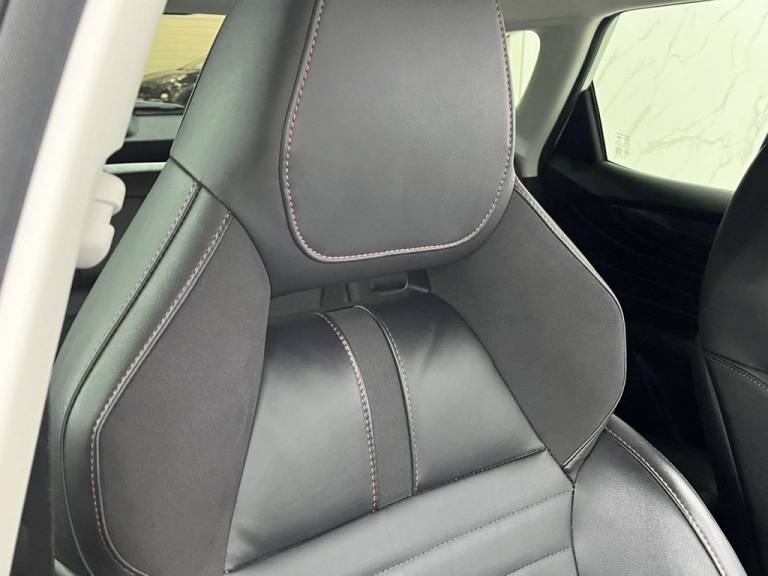 2024 MG MG HS 1.5 T-GDI 16.6kWh Trophy SUV 5dr Petrol Plug-in Hybrid Auto Euro 6 (s/s) (2 ESTATE ...