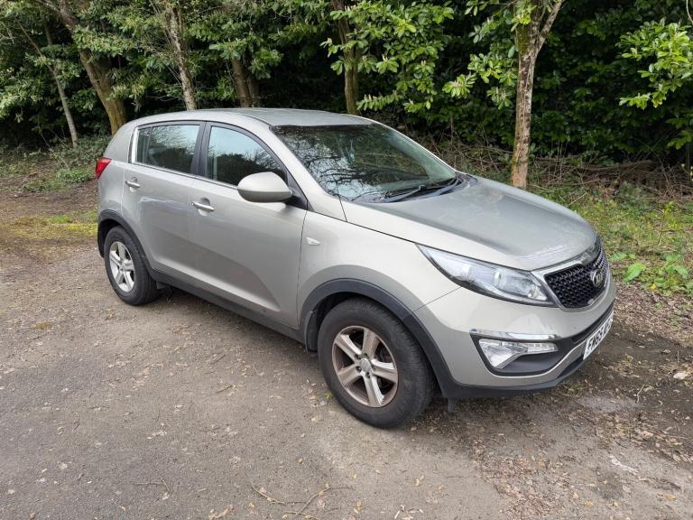 2016 Kia Sportage 2016 1.6 GDi ISG 1 5dr 4 x 4 ESTATE Petrol Manual