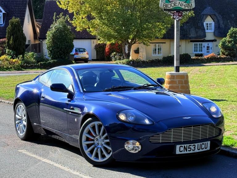 2004 Aston Martin Vanquish 5.9 Coupe 2dr Petrol Manual (396 g/km, 460 bhp) COUPE Petrol Manual