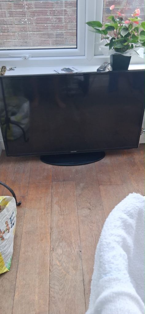 Samsung Flat Screen TV 26 inch 