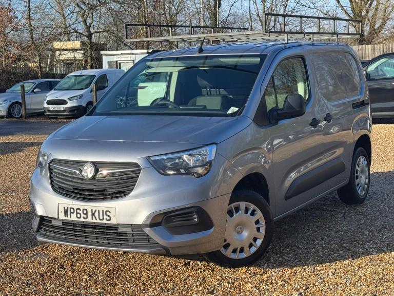 2019 Vauxhall Combo 1.6 Turbo D 2300 Sportive L1 H1 Euro 6 (s/s) 4dr Panel Van Diesel Manual