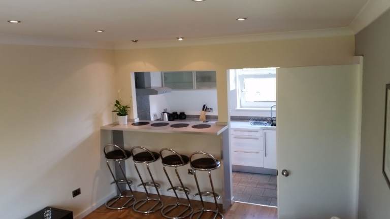 Modern one bedroom fully furnished flat - Pollokshields - 775pcm