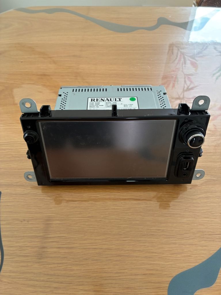 Mark four Renault Clio Multimedia headunit