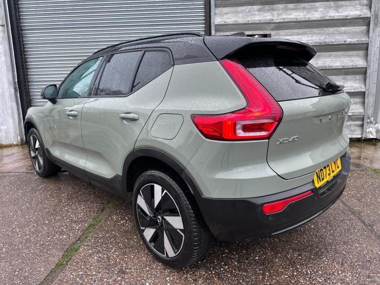 2024 73 REG VOLVO XC40 CORE RECHARGE ELECTRIC AUTO DAMAGED REPAIRABLE SALVAGE