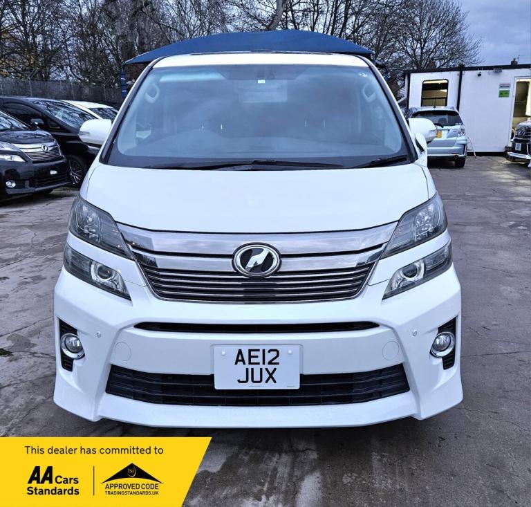 2012 Toyota Vellfire 2.4L PETROL -G EDITION- DUAL SUNROOF(HOT &amp; COOL BOX )