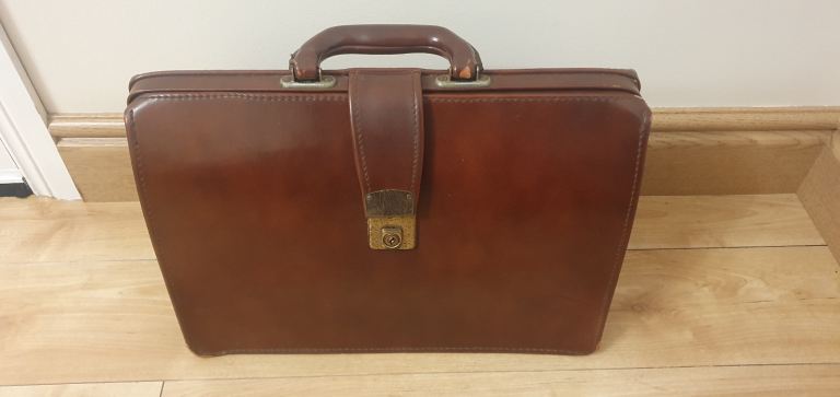 Vintage Cheney Large Doctors Briefcase Bag 