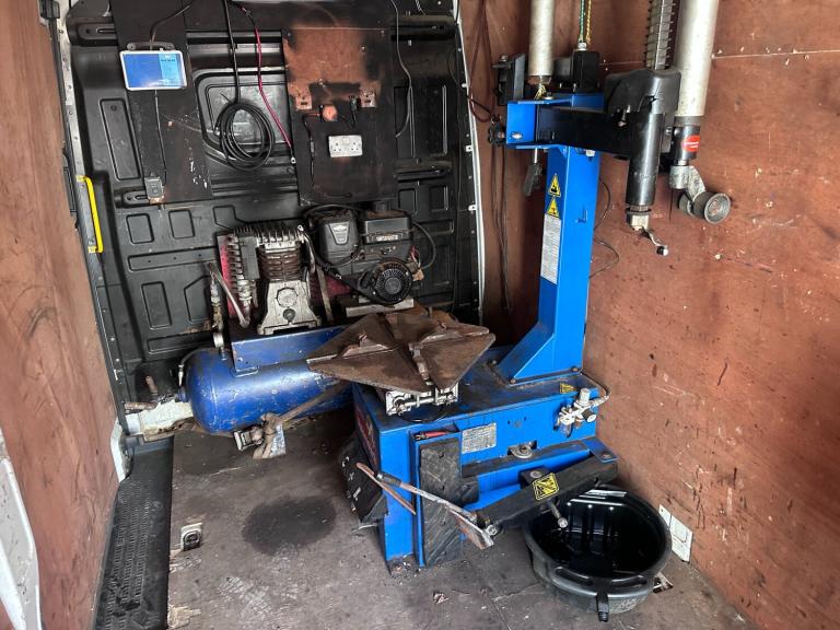 2021 Volkswagen Crafter 2.0 TDI CR35 Startline FWD LWB *MOBILE TYRE FITTING VAN