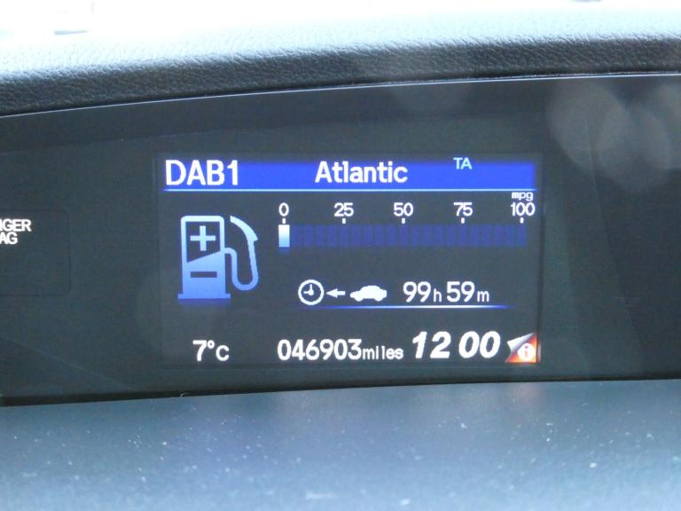 2014 Honda Civic 1.8 i-VTEC S 5dr Auto *9 SERVICES+BT+DAB+AUX+AUTOMATIC+LOW MILES* HATCHBACK Petr...