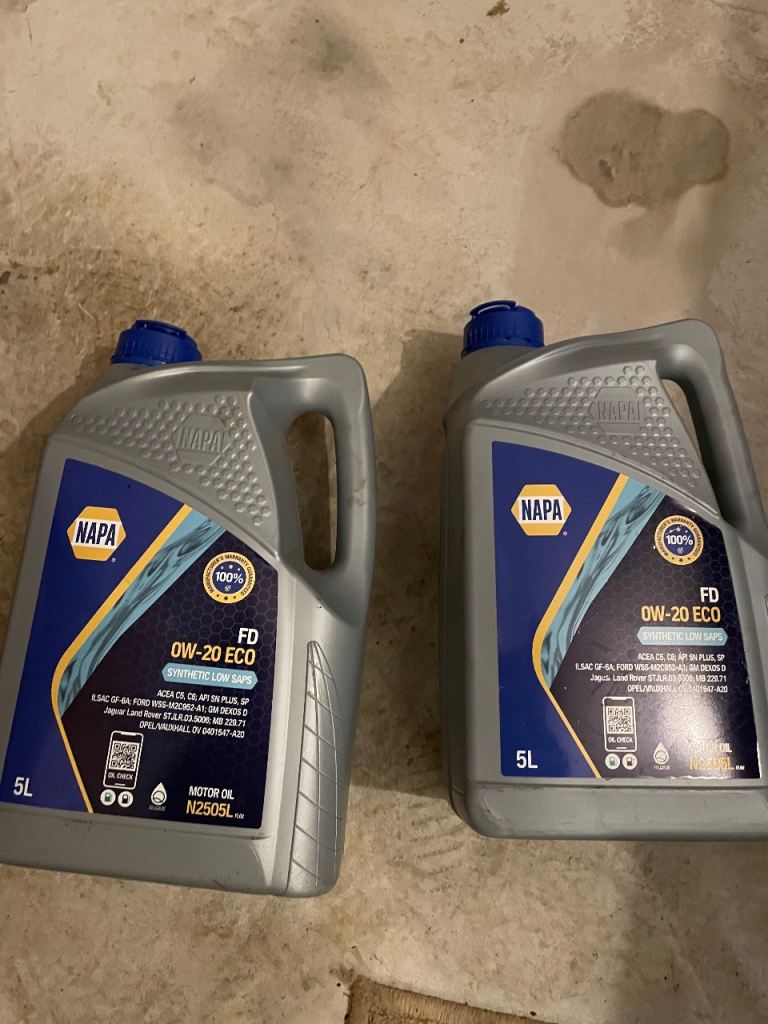 Unopened new 2x 5L ow20 oil