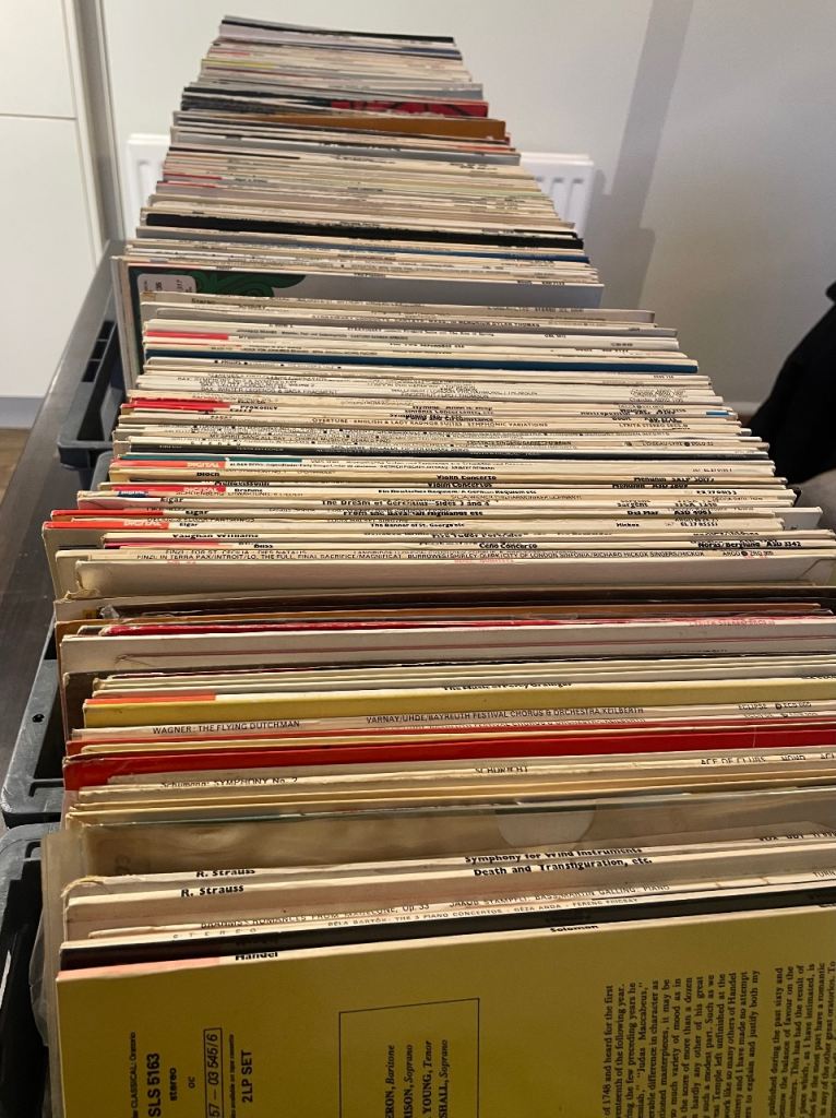 Classical vinyl records 