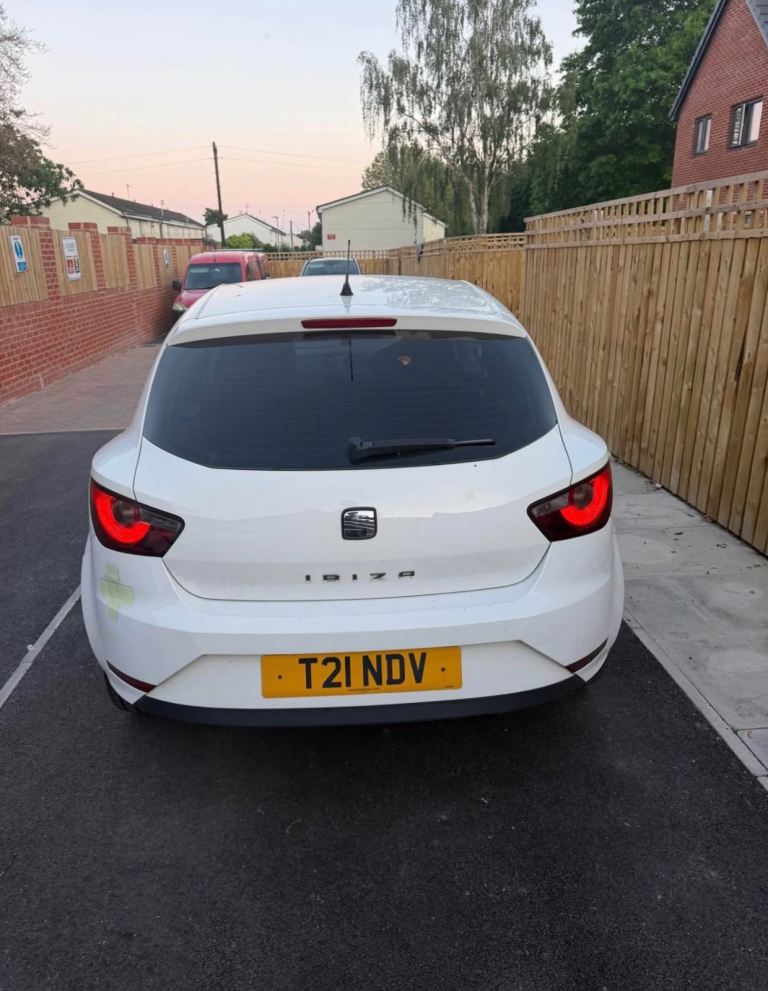 Seat, IBIZA, Hatchback, 2012, Manual, 1198 (cc), 3 doors