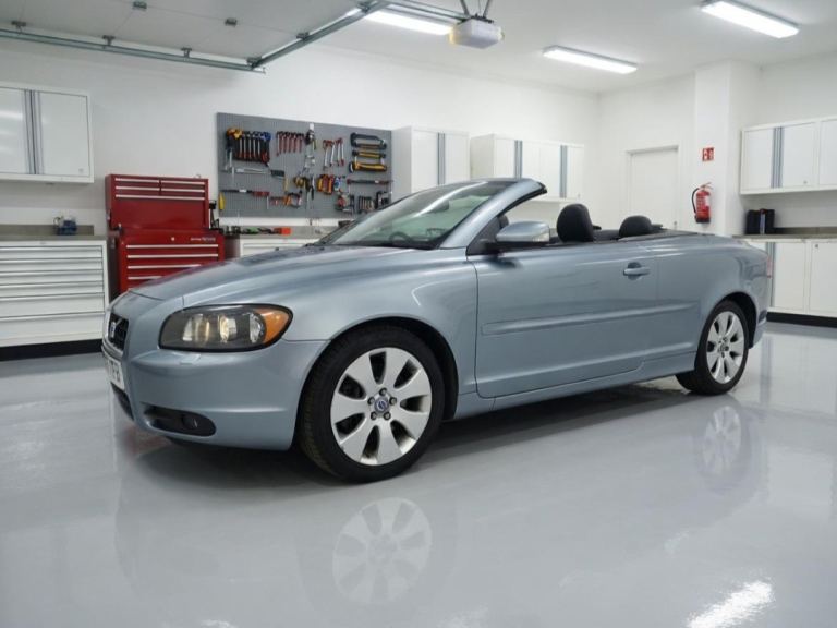 2006 Volvo C70 2.4i SE 2dr CONVERTIBLE Petrol Manual