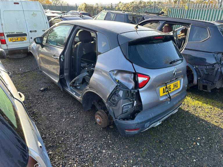 2016 RENAULT CAPTUR BREAKING SPARES PARTS
