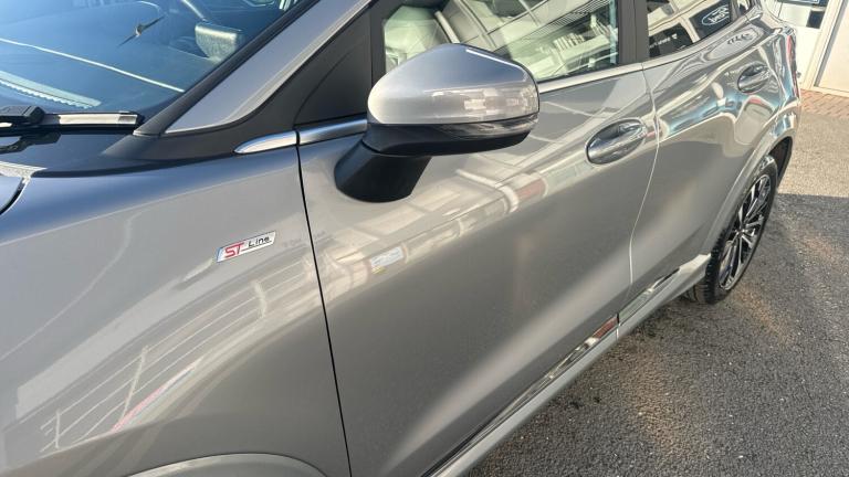 2023 Ford Puma 1.0 EcoBoost Hybrid mHEV ST-Line Vignale 5dr Petrol Hatchback Hatchback Petrol Manual