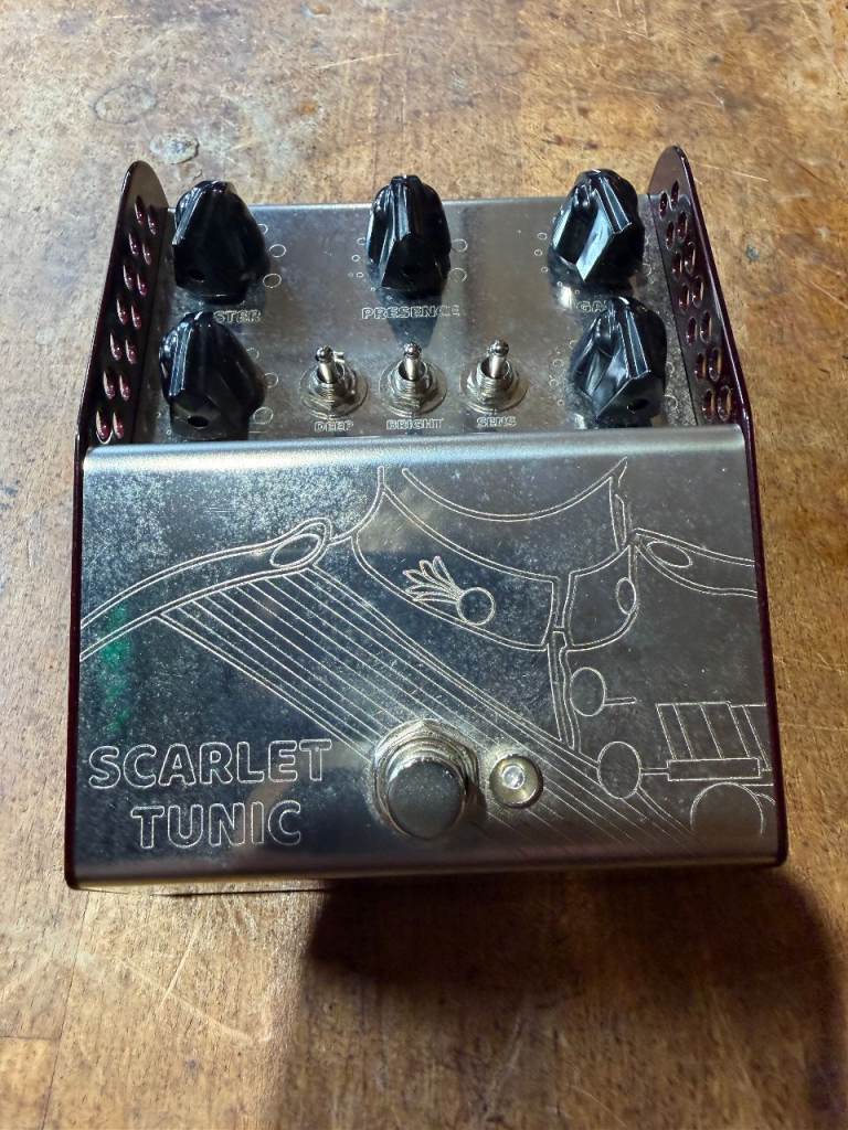 Thorpy FX Crimson Tunic Analog amp emulator