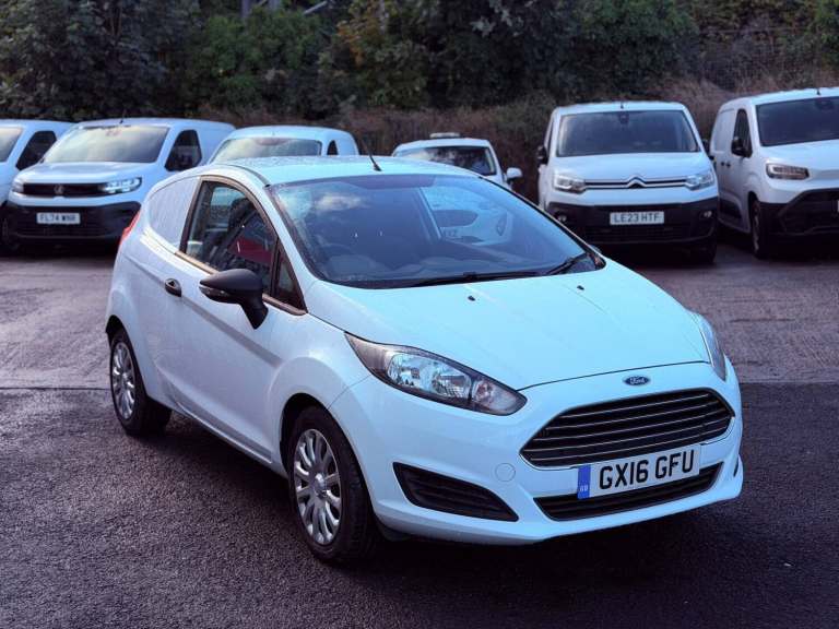 2016 Ford Fiesta 1.5 TDCi Panel Van 3dr Diesel Manual (94 g/km, 74 bhp) Car derived van Diesel Ma...