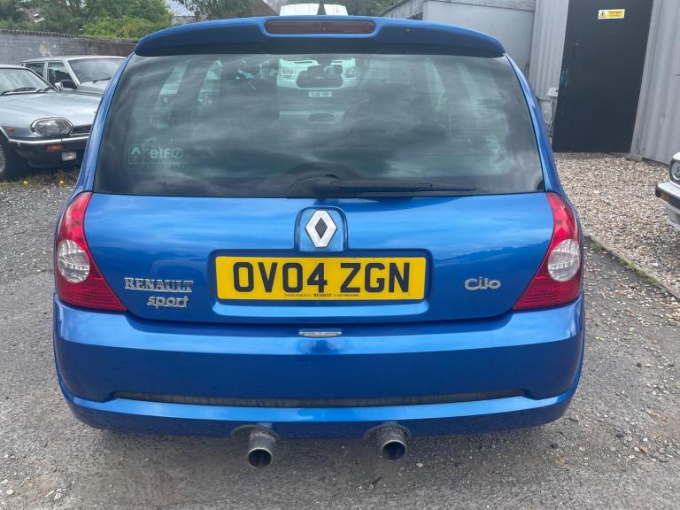 2004 Renault Clio 2.0 16V Renaultsport 182 3dr HATCHBACK PETROL Manual