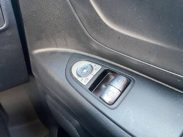 2019 19 MERCEDES-BENZ VITO 2.1 114 CDI PURE G-TRONIC+ RWD L2 LWB 135BHP. EURO 6.