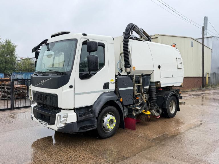 Volvo FL 250 BUCHER ROAD SWEEPERS..CHOICE OF 3, EX COUNCIL, 50,000 KM 