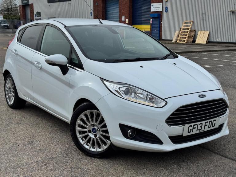 2013 Ford Fiesta 1.0T EcoBoost Titanium Euro 5 (s/s) 5dr HATCHBACK Petrol Manual
