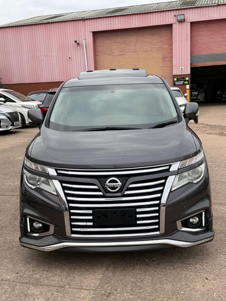 2016 Nissan Elgrand 2.5 Dual Sunroof mpv Petrol Automatic