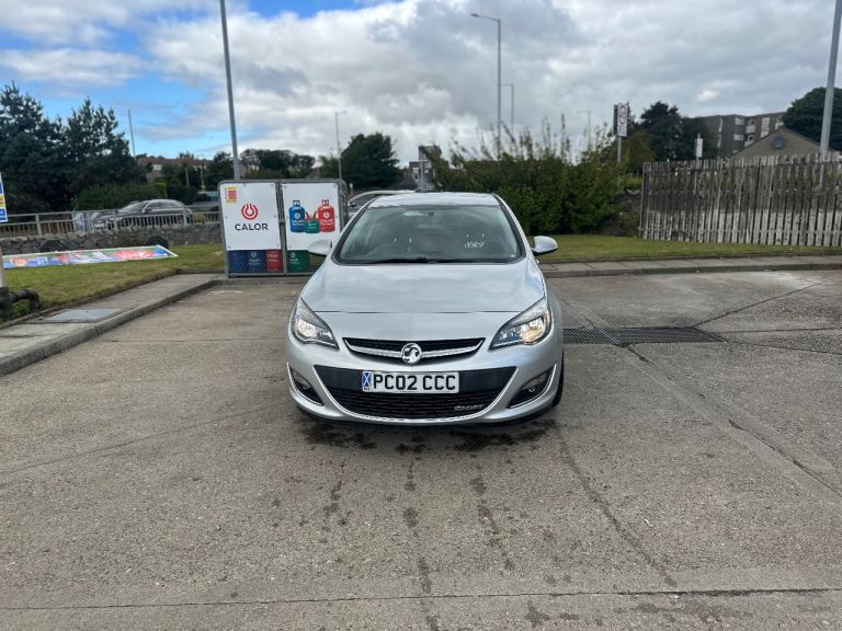 Vauxhall, ASTRA, Hatchback, 2014, Manual, 1956 (cc), 5 doors