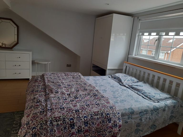 En-suite on rent available 