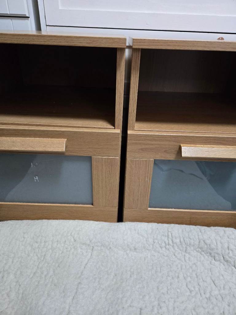 Bedside tables 