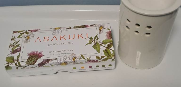 Oil burner & organic essential oils