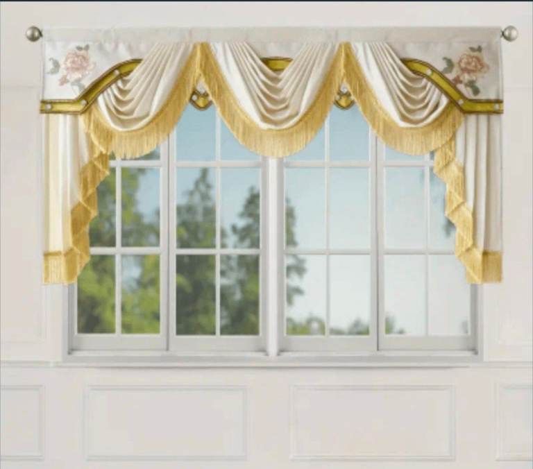 Gold Curtain Pelmet, Velour, 2m x 120Cm