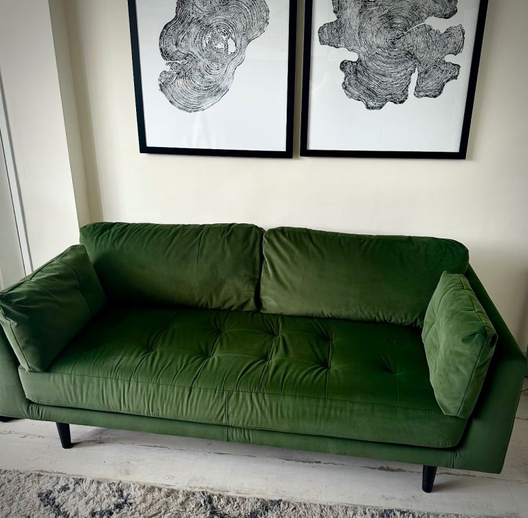 *SOLD - pending collection. Habitat Kleo 3 seater velvet fabric sofa mid-century style forest green