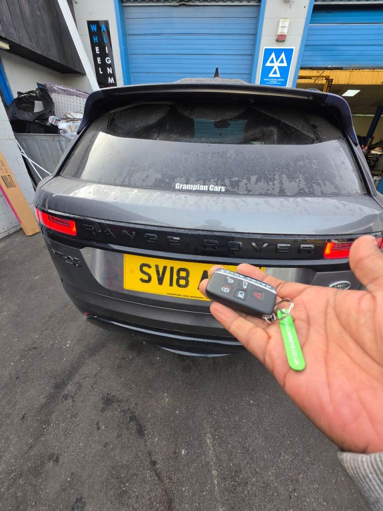 Range rover keys