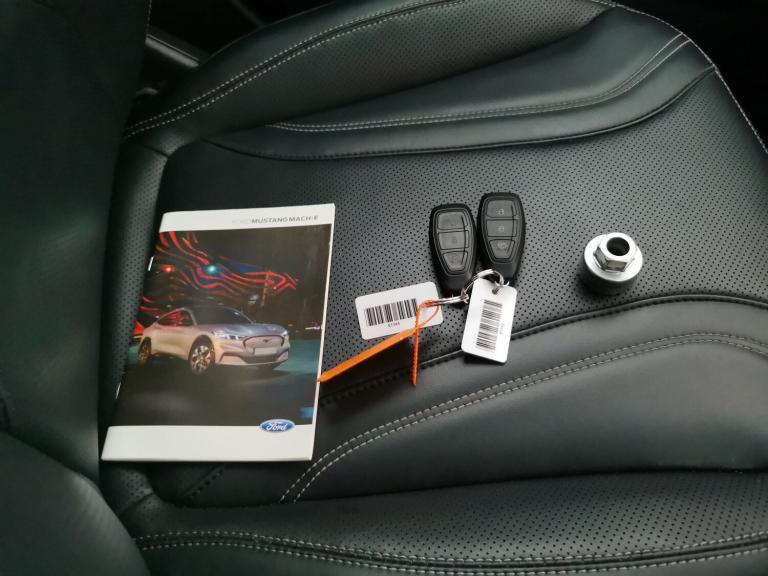 2022 Ford Mustang Mach-E 216kW Extended Range 88kWh RWD 5dr Auto HATCHBACK ELECTRIC Automatic