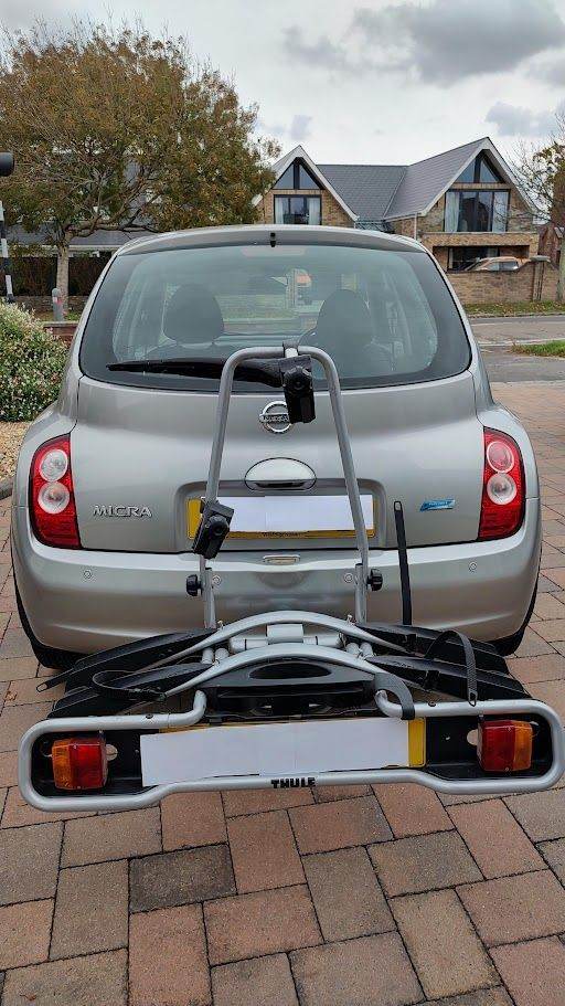 Thule bike carrier for car
