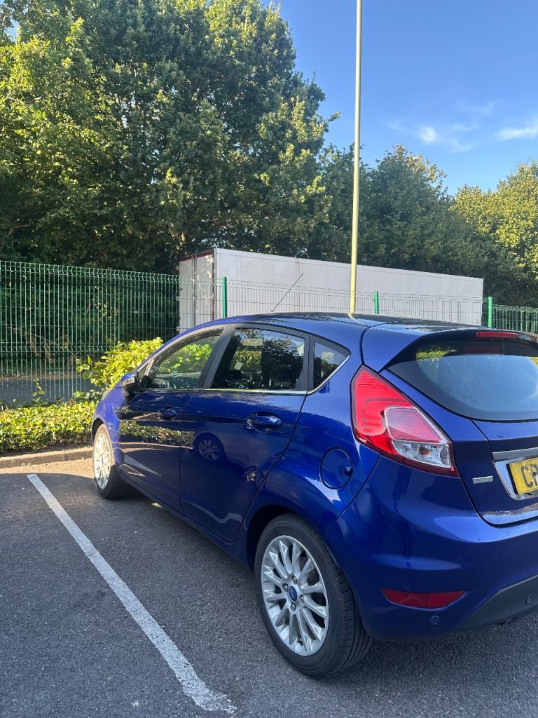 Ford, FIESTA, Hatchback, 2015, Manual, 998 (cc), 5 doors