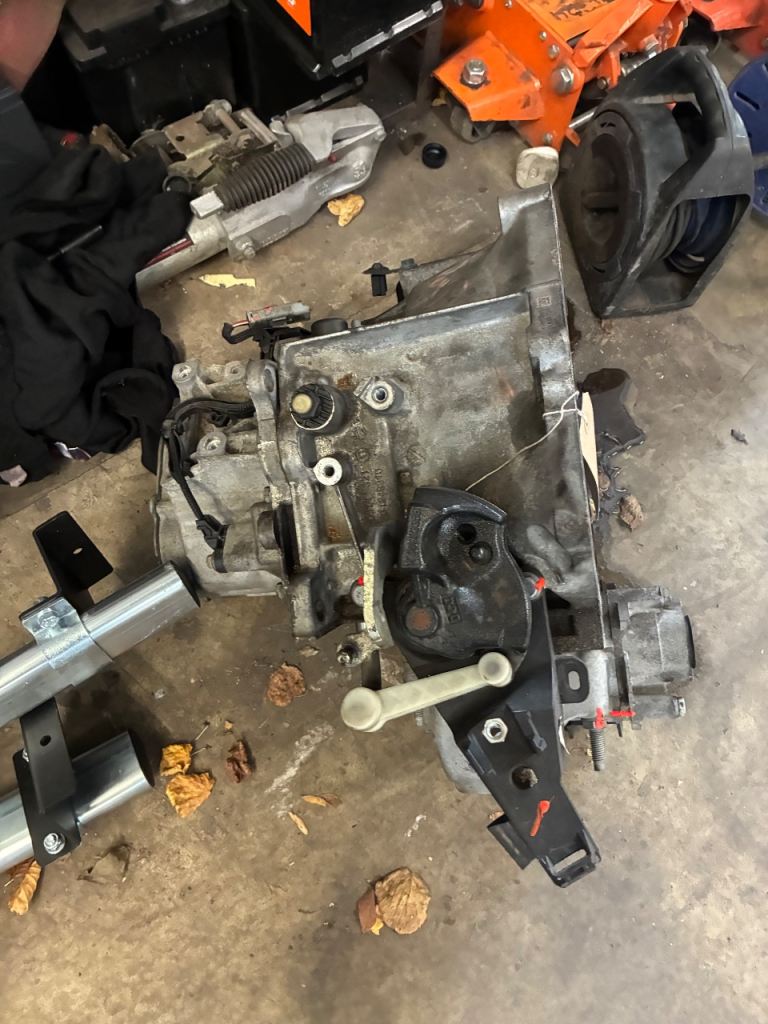 2020 Partner Berlingo combo 6 speed Gearbox.  