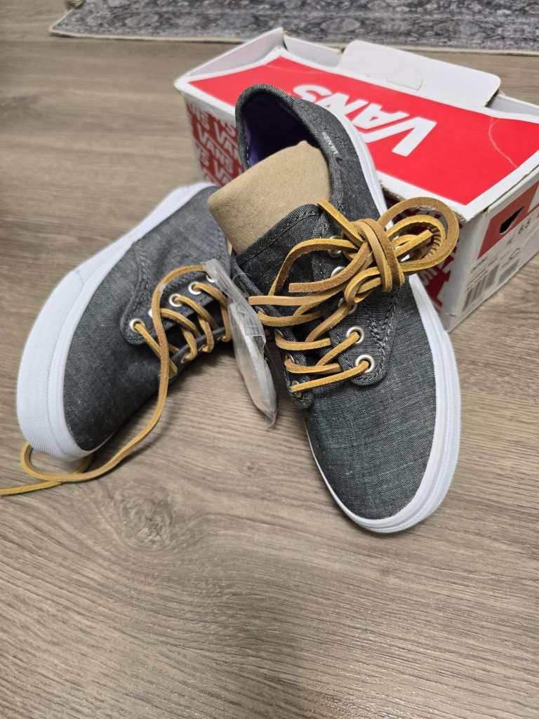 Vans Camden Trainers – Grey, Brand New with Box