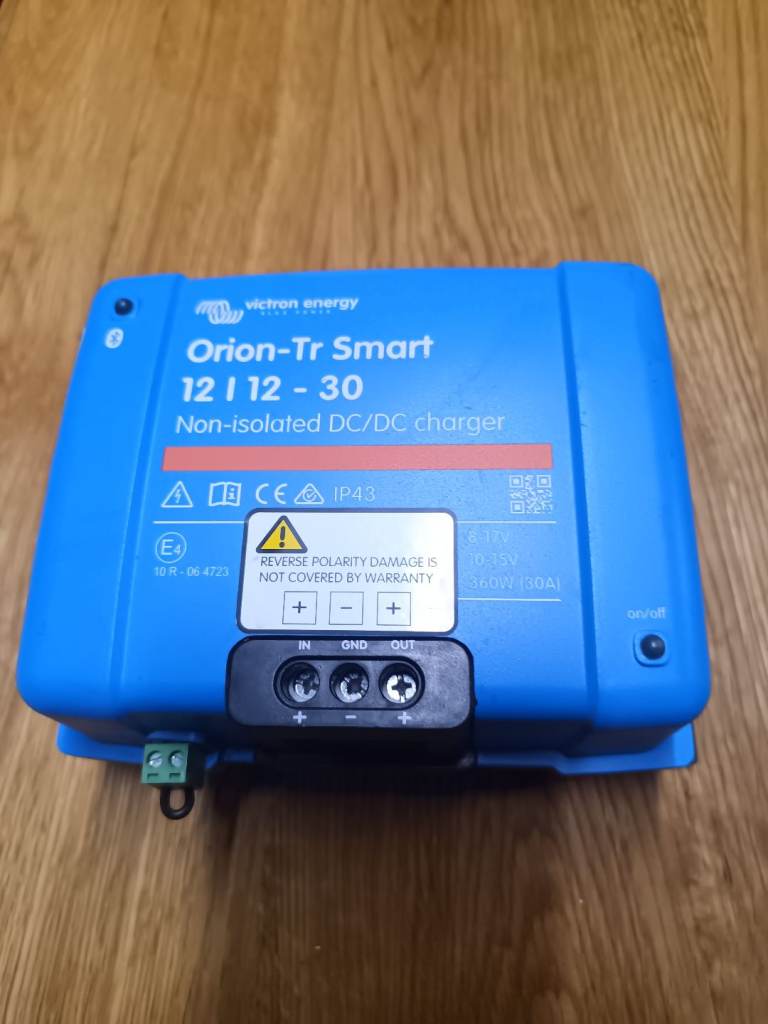 Victron Orion-Tr Smart DC/DC Charger 