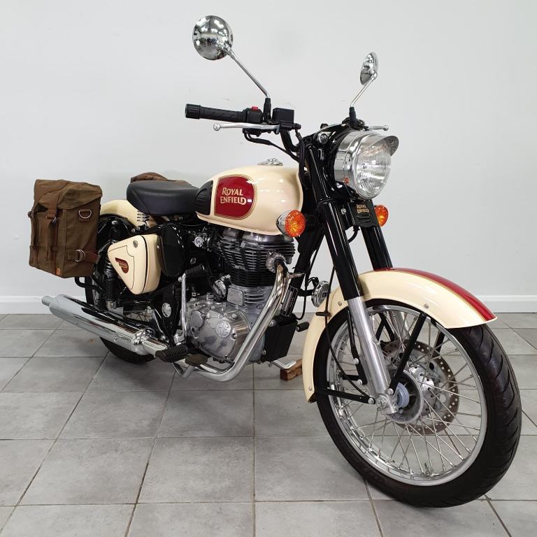 Royal Enfield Bullet Classic 500, 447 Miles, Excellent Condition, Panniers.